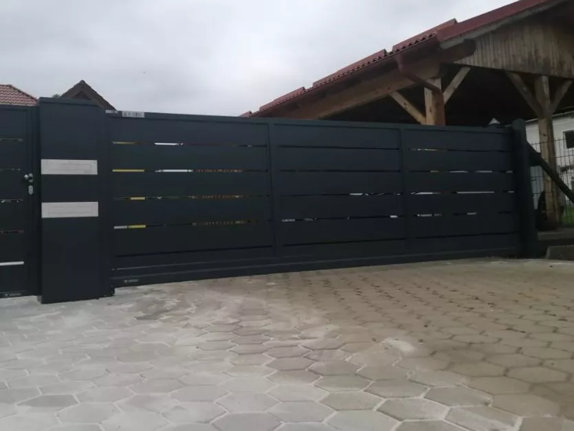 Zelus - Schuifpoort - 04228 - Afbeelding 2